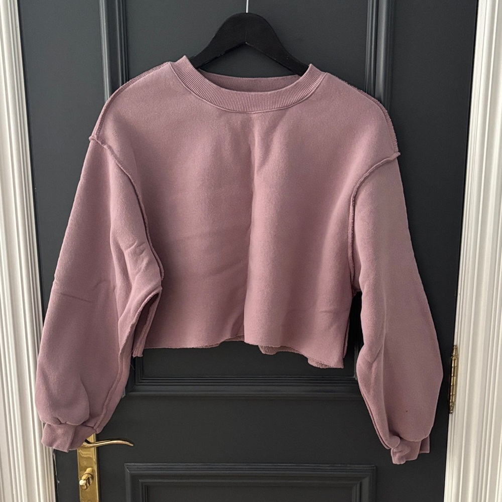 Casual Mauve Cropped Sweatshirt - Picture 1 of 1